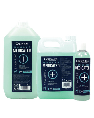 Groomers Performance Medicated Shampoo - szampon dla psów z problemami skórnymi, z olejkiem herbacianym, koncentrat 1:10